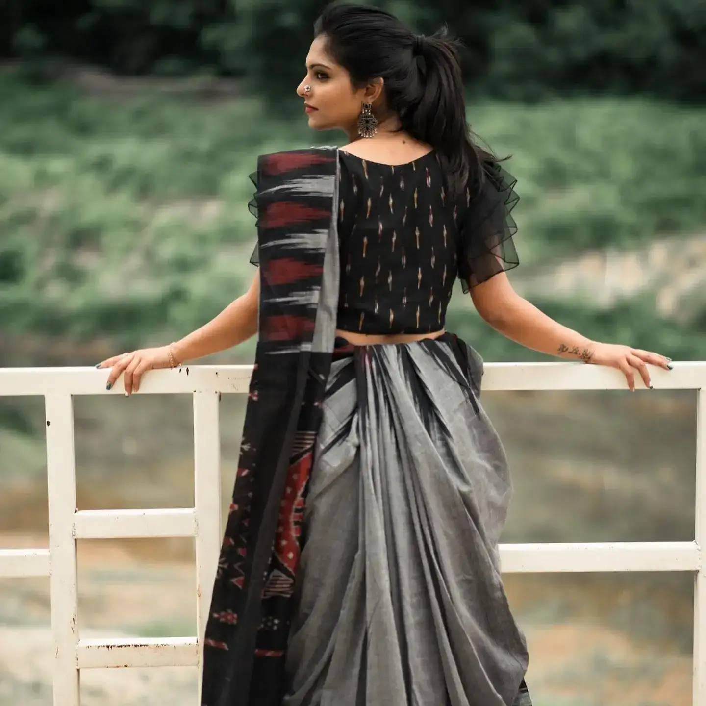 South Indian Actress Mounika Reddy in Traditional Black Saree